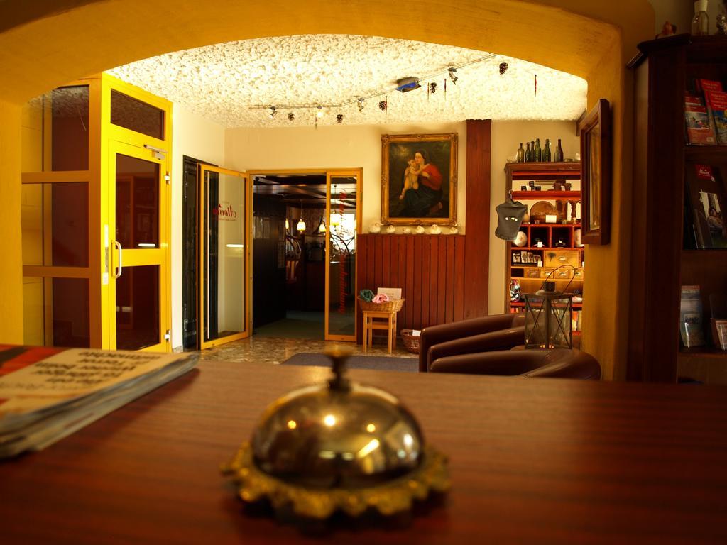 Hotel Aloisia, Hotel Garni Маріапфар Екстер'єр фото